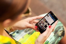 Продажей рекламы в Instagram для российских пользователей займется селлер IMHO Vi Продажей рекламы в Instagram для российских пользователей займется селлер IMHO Vi